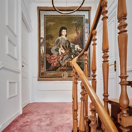 Apartment Halcyon Days