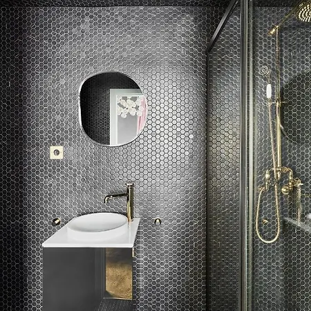 Halcyon Days 아파트