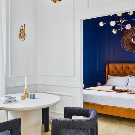 Halcyon Days Apartament